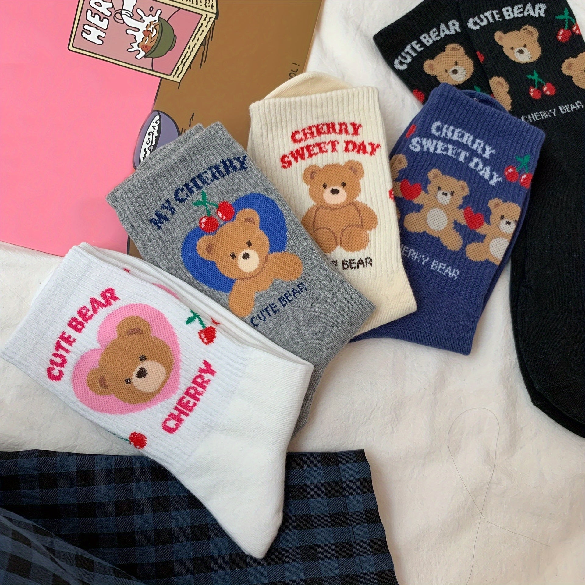 5 Pairs Cartoon Bear Print Socks Soft Mid Tube Women's Stockings