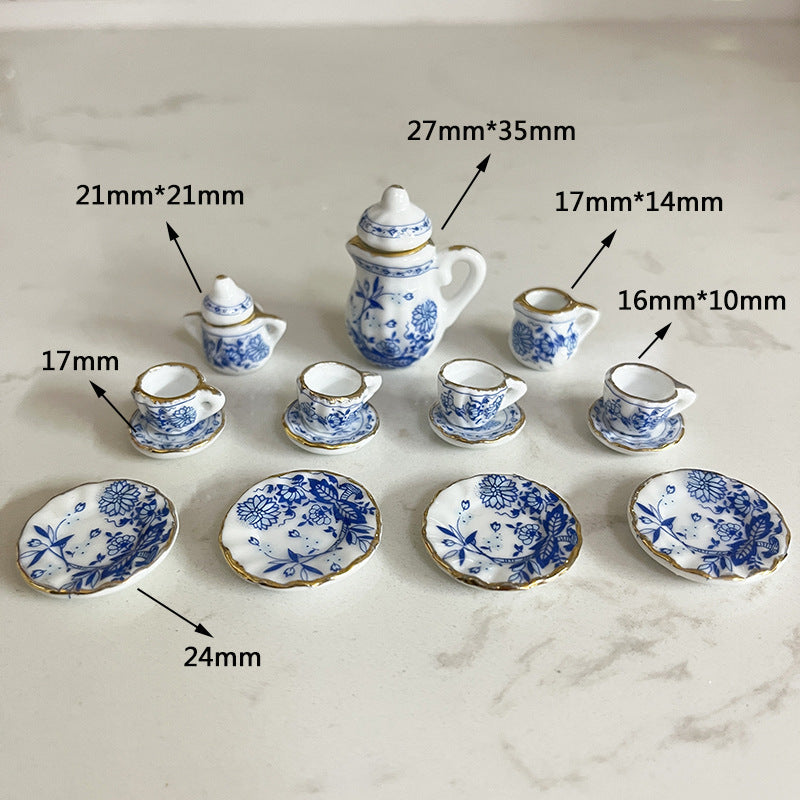 Ethnic Style Ceramic Dollhouse Tea Set with Cloth, Ideal for Mini Food Games
