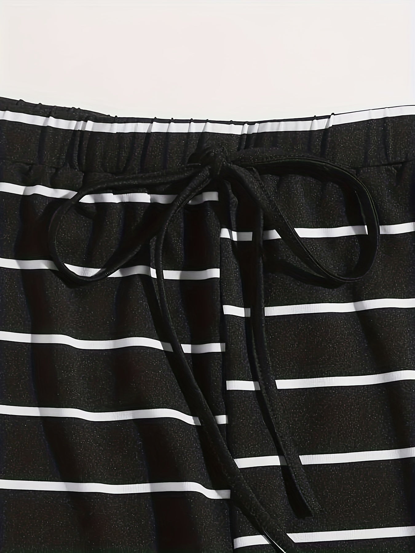  Striped High Stretch Drawstring Shorts