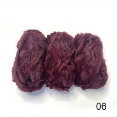 Soft Fur Yarn Chunky Fluffy Faux Fur Yarn for Crocheting & Knitting 150g