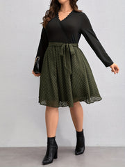  Casual Dress Women's Long Sleeve Surplice Neck Dress