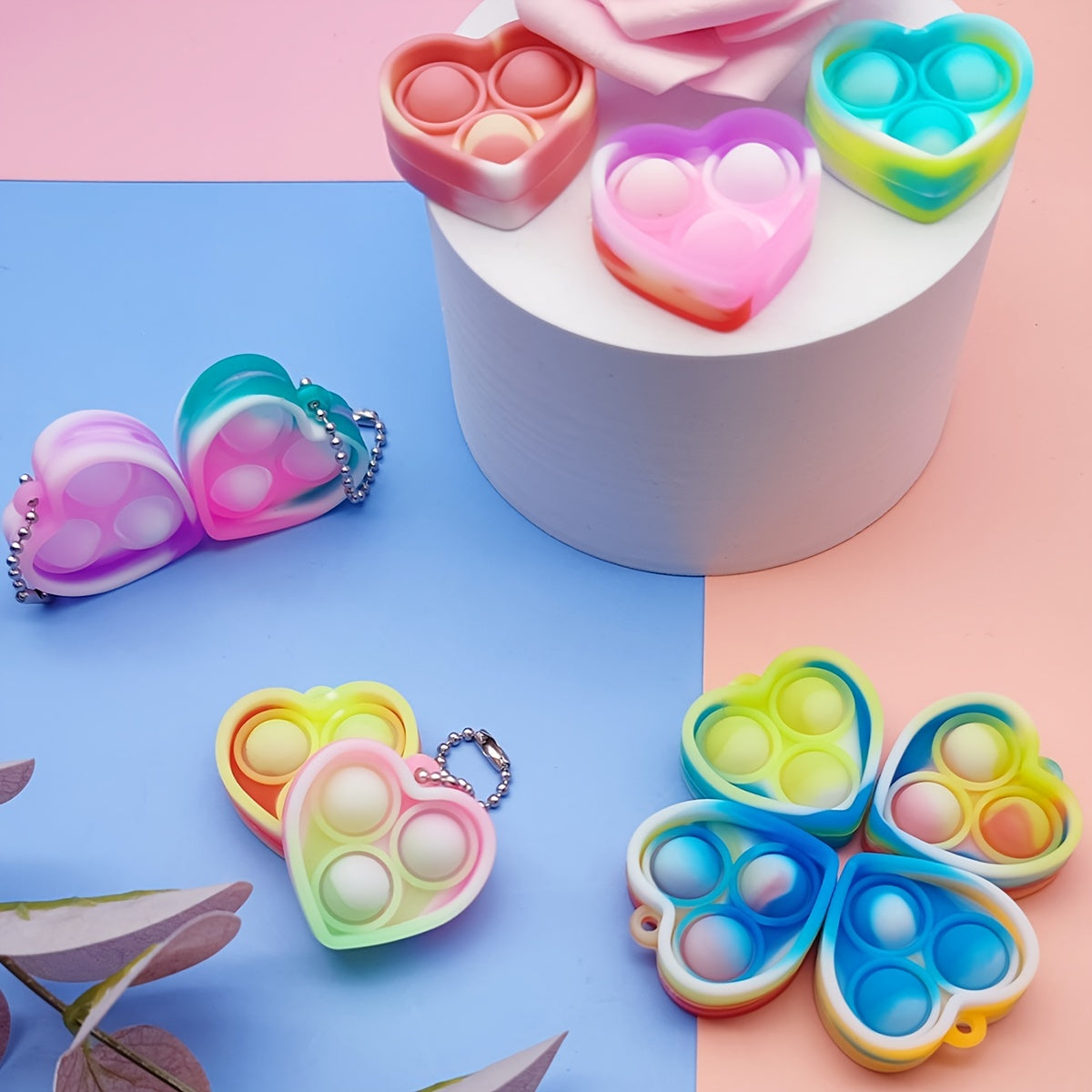 30pcs Heart Shaped Fidget Toys - Perfect for Parties & Students