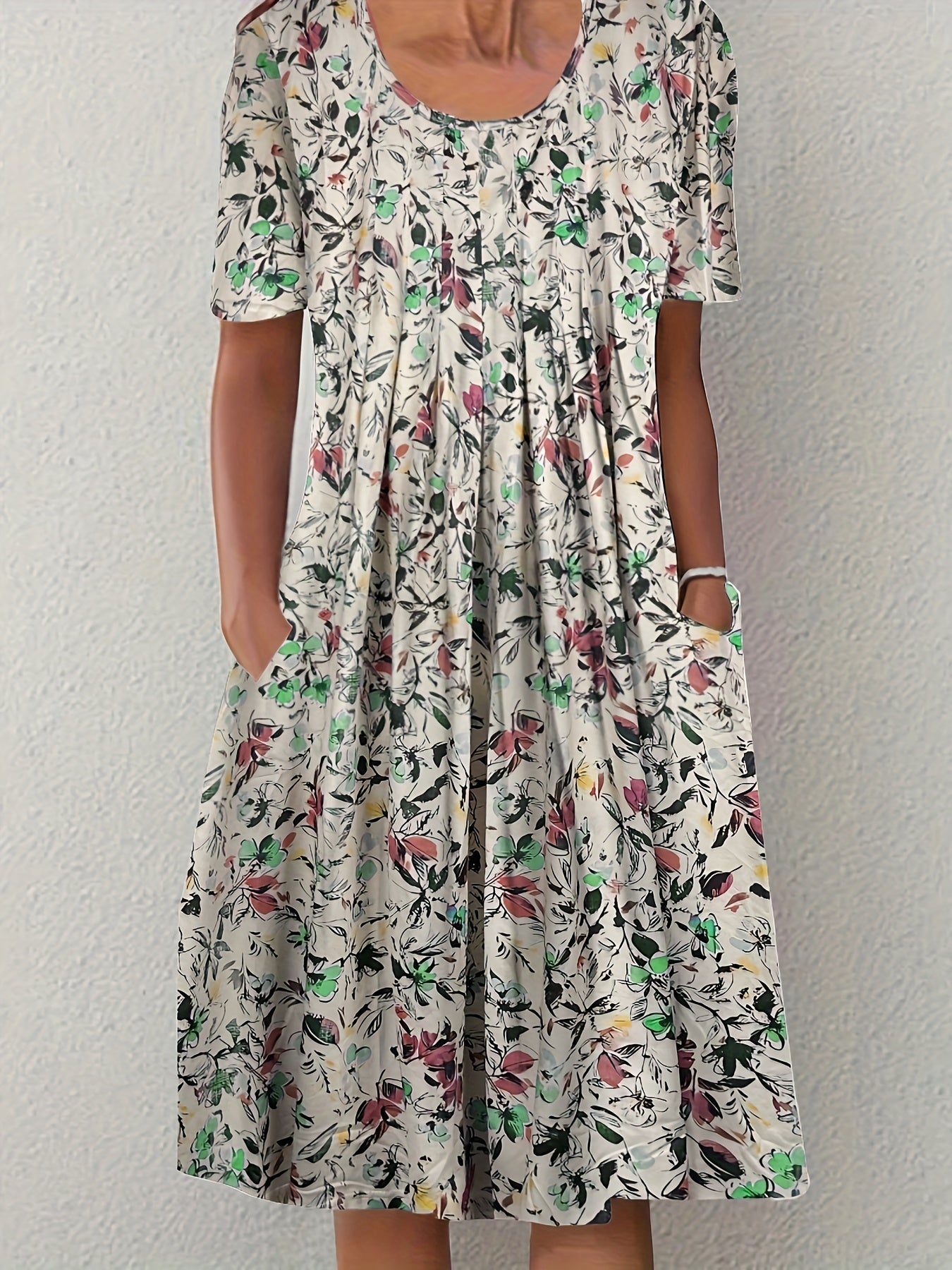  Floral Print Pleated Short Sleeve Dress