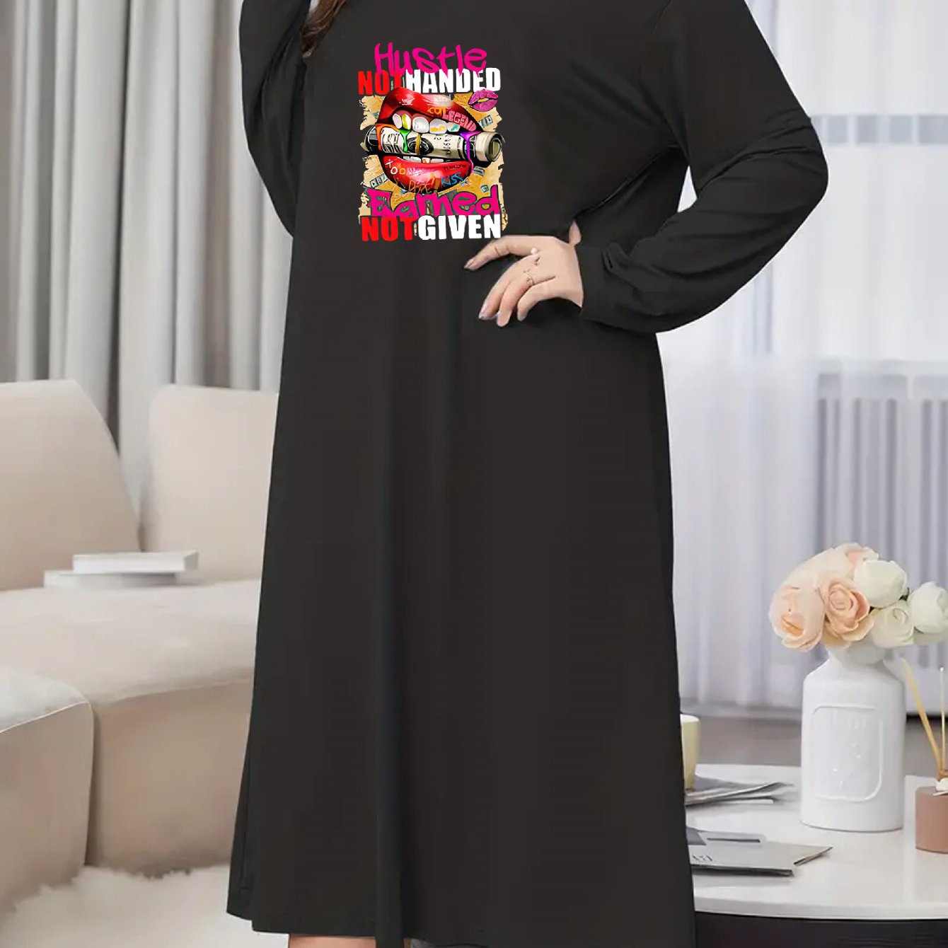  Women's Mouth & Money Print Long Sleeve Nightdress