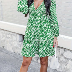  Floral Print Long Sleeve Smock Dress