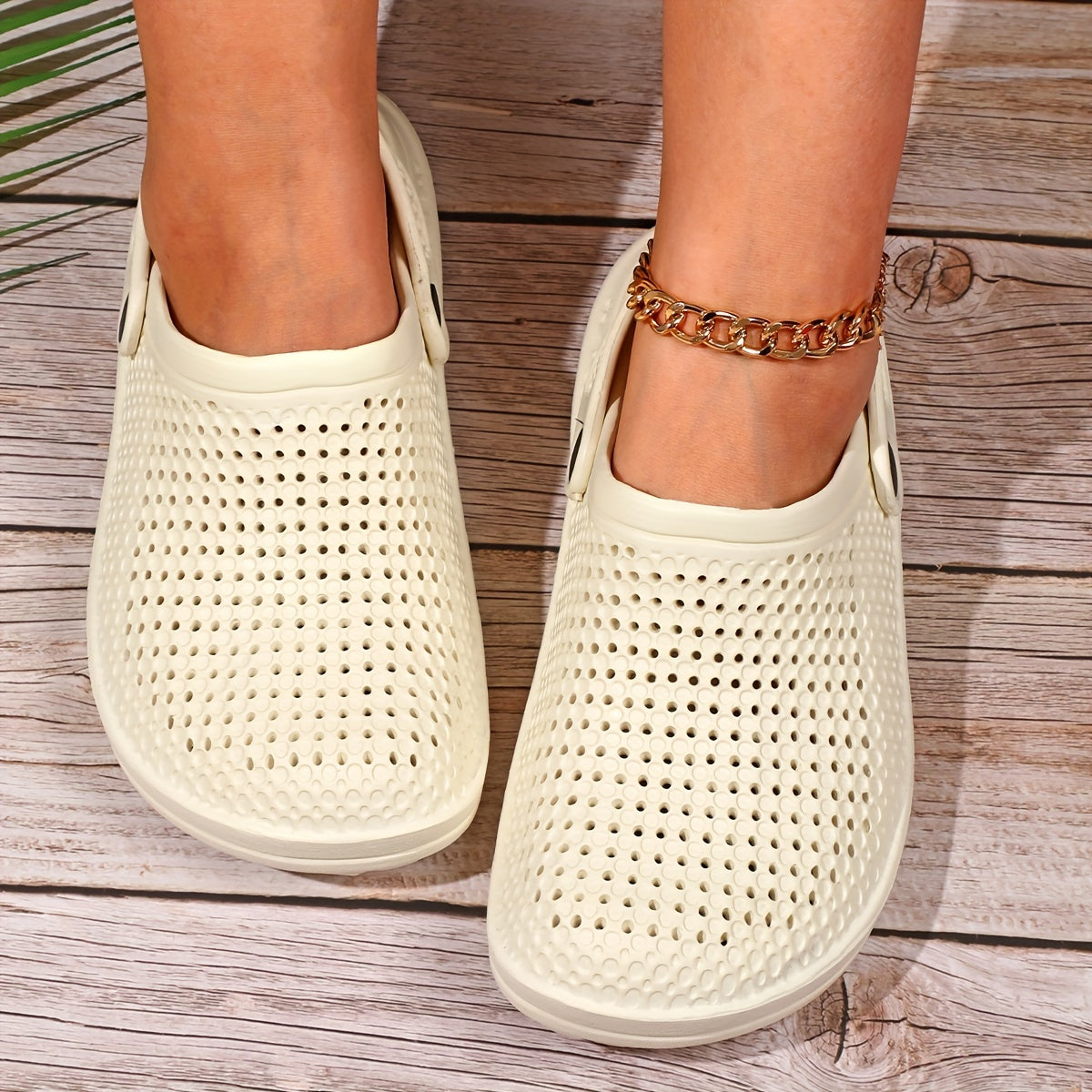 Women's Casual Garden Clogs Hollow Out Closed Toe Slip On Shoes