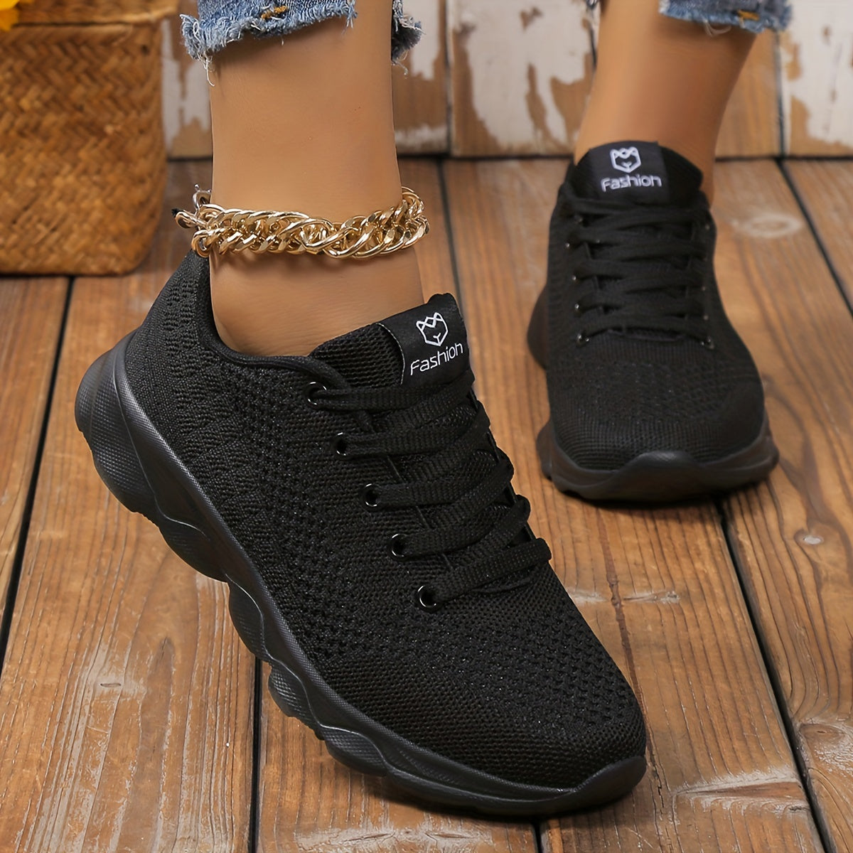 Women's Lace Up Running Shoes Lightweight Comfortable Low Top Sport Shoes