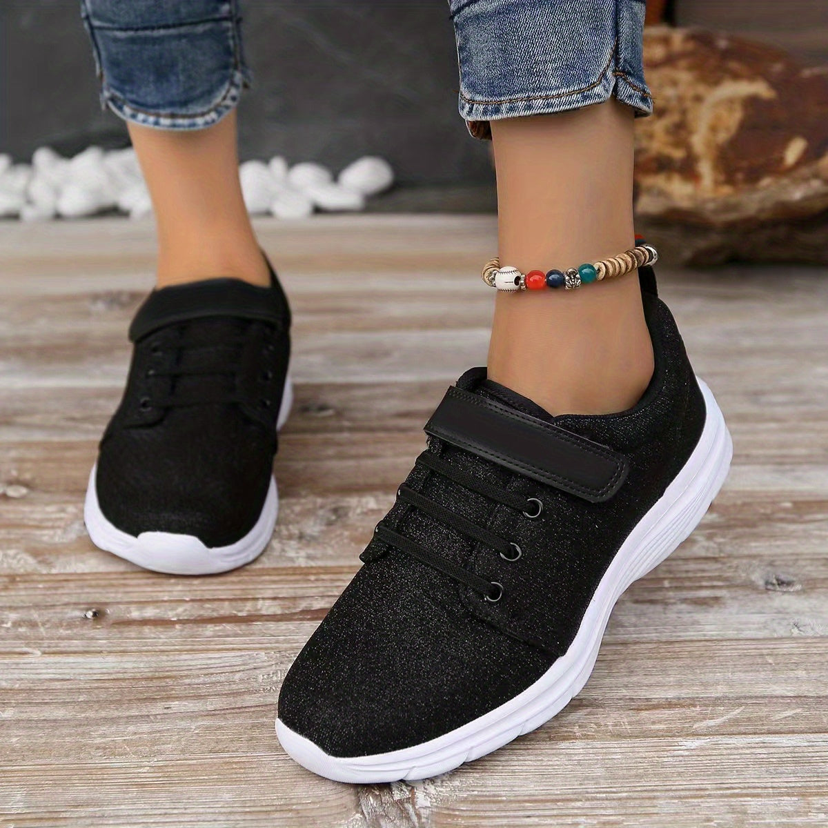 Women's Mesh Breathable Sports Shoes Lightweight Travel Shoes