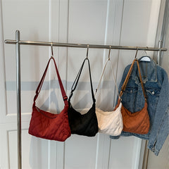 Women's Minimalist Hobo Bag with Quilted Detail and Zipper
