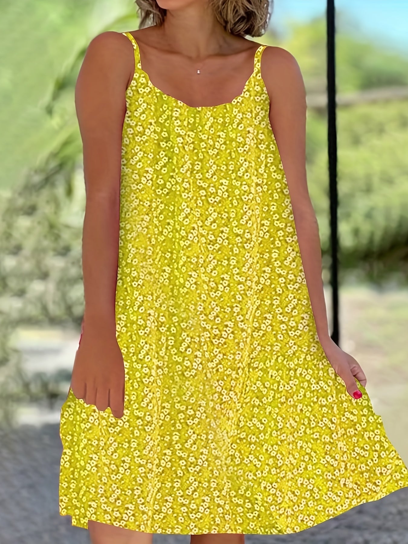  Ditsy Print Elastic Round Neck Smock Cami Dress