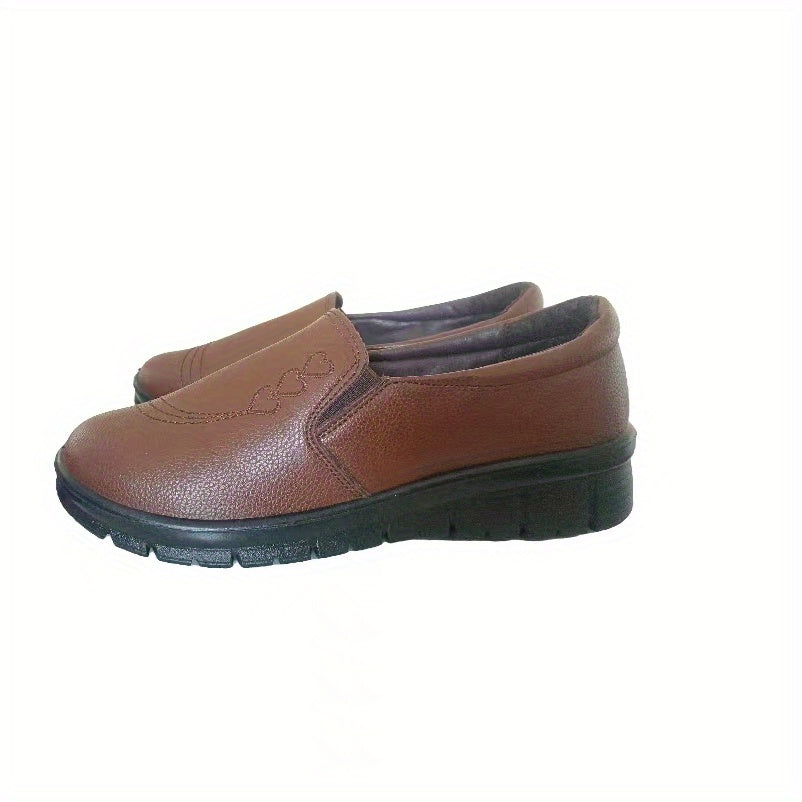 Women's Heart Pattern Slip On Loafers