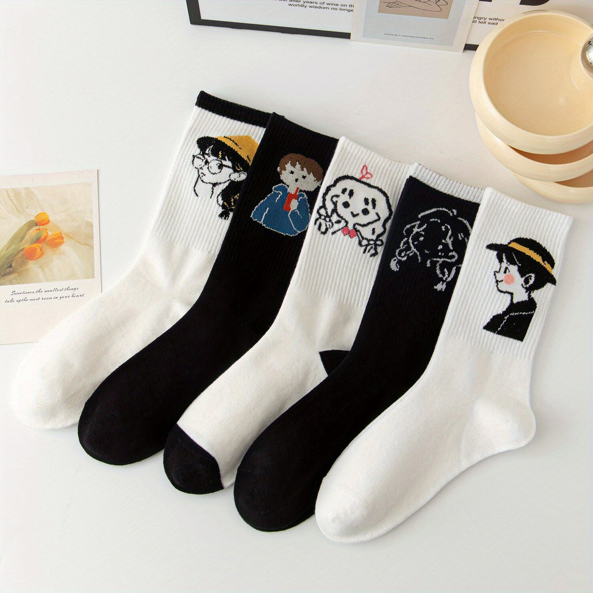 5 Pairs Cartoon Print Socks Comfy & Mid Tube Women's Stockings