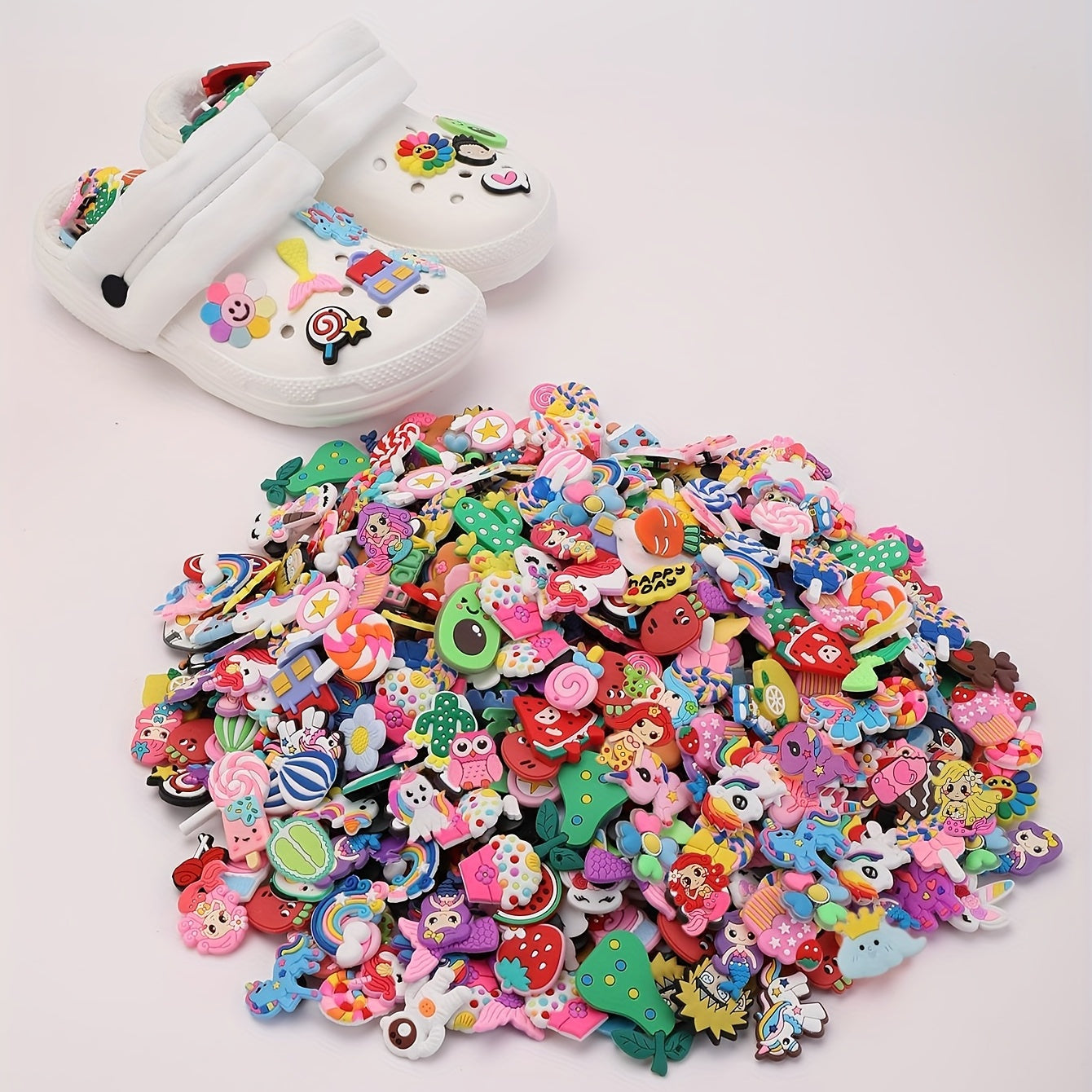 Mixed Style Shoe Charms PVC Decorations Random Cartoon Characters