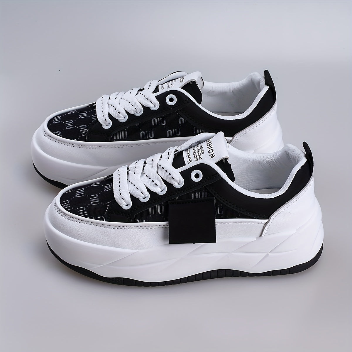Women's Breathable Mesh Platform Sneakers Casual Lace Up Outdoor Shoes