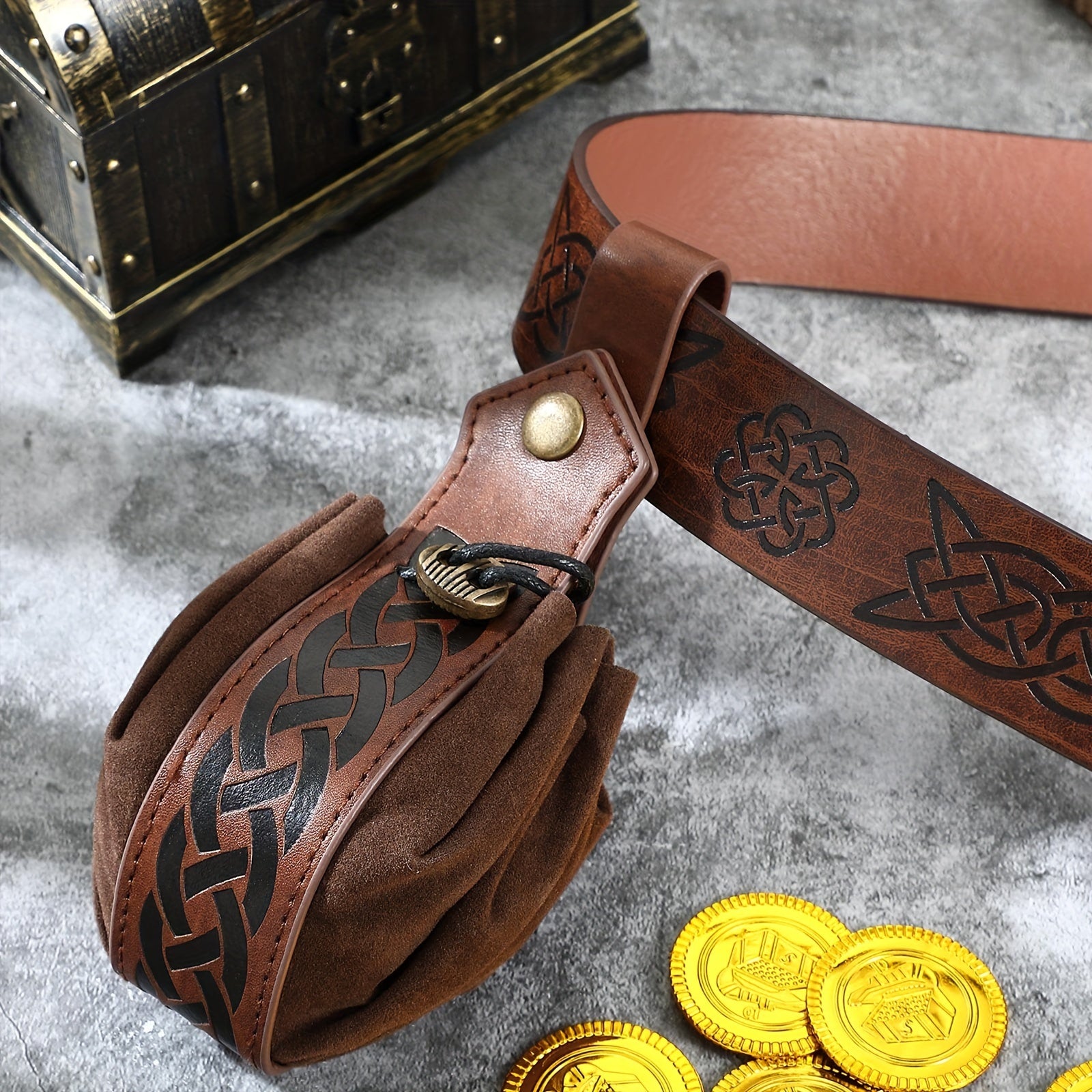 2pcs Medieval Viking Belt Faux Leather Belt Pouch Renaissance Cosplay Set