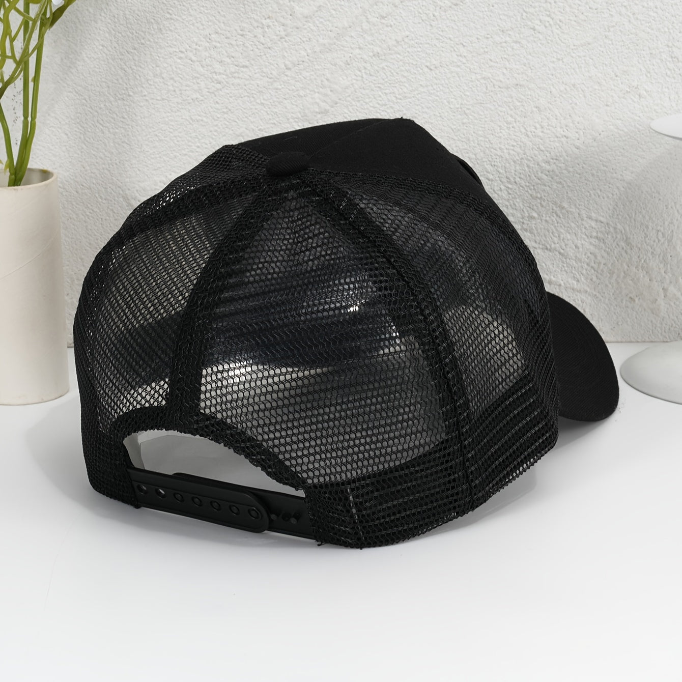 Parrot Patch Baseball Cap Mesh Trucker Hat Adjustable Sunshade Dad Hat