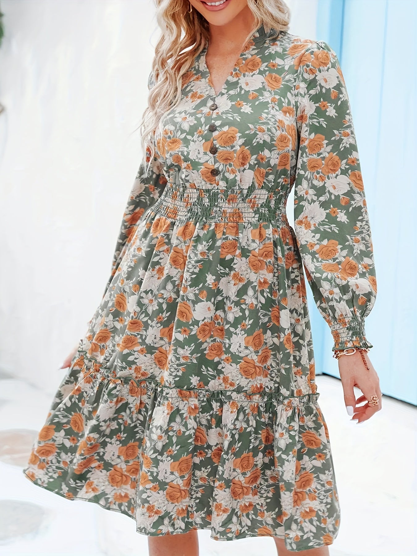Women's Plus Floral Print Lantern Sleeve V Neck Dress