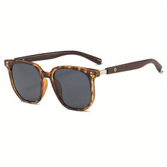 Men's Classic Large Frame Sunglasses UV-Resistant with Case