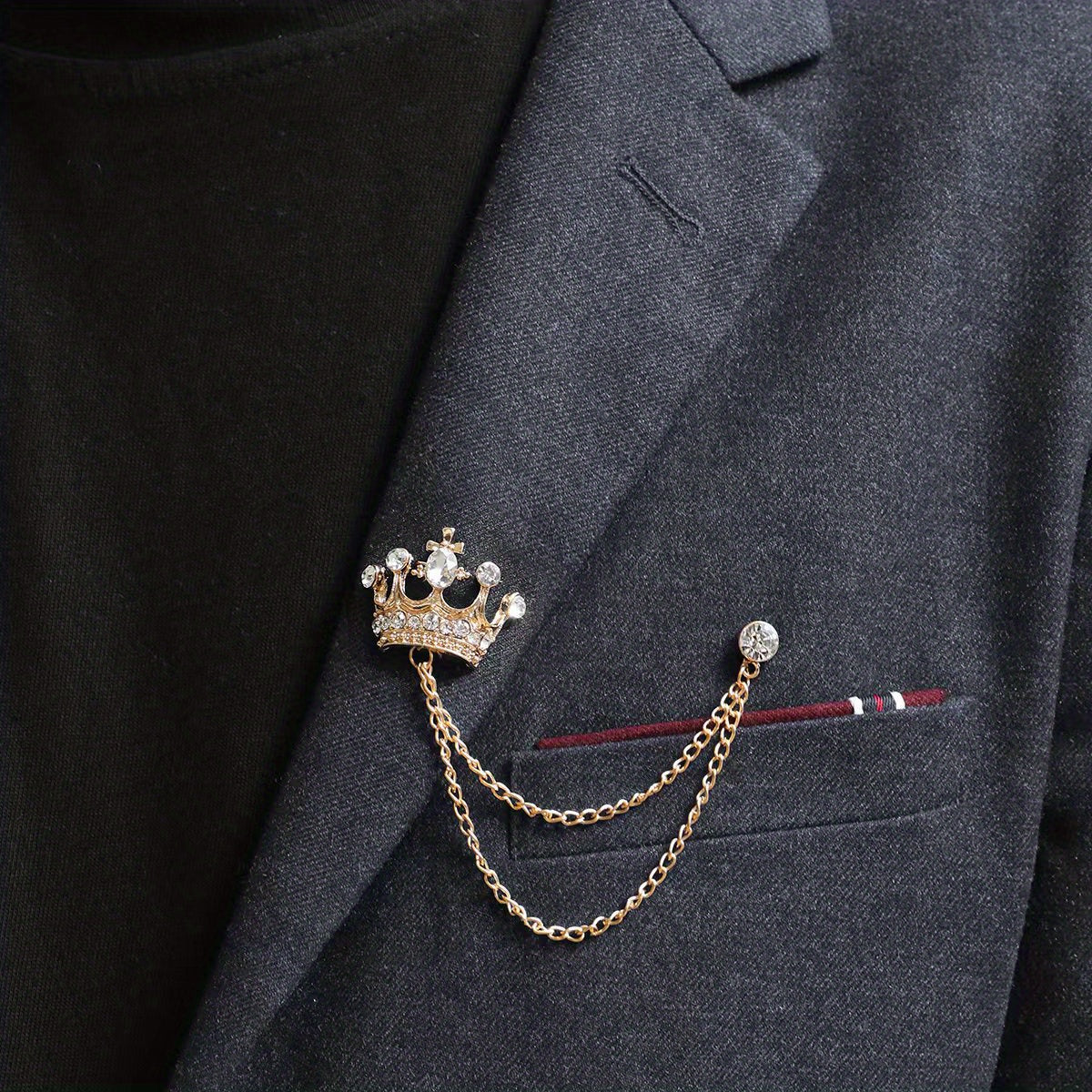 Men's Crown Brooch Decor Cufflink Set