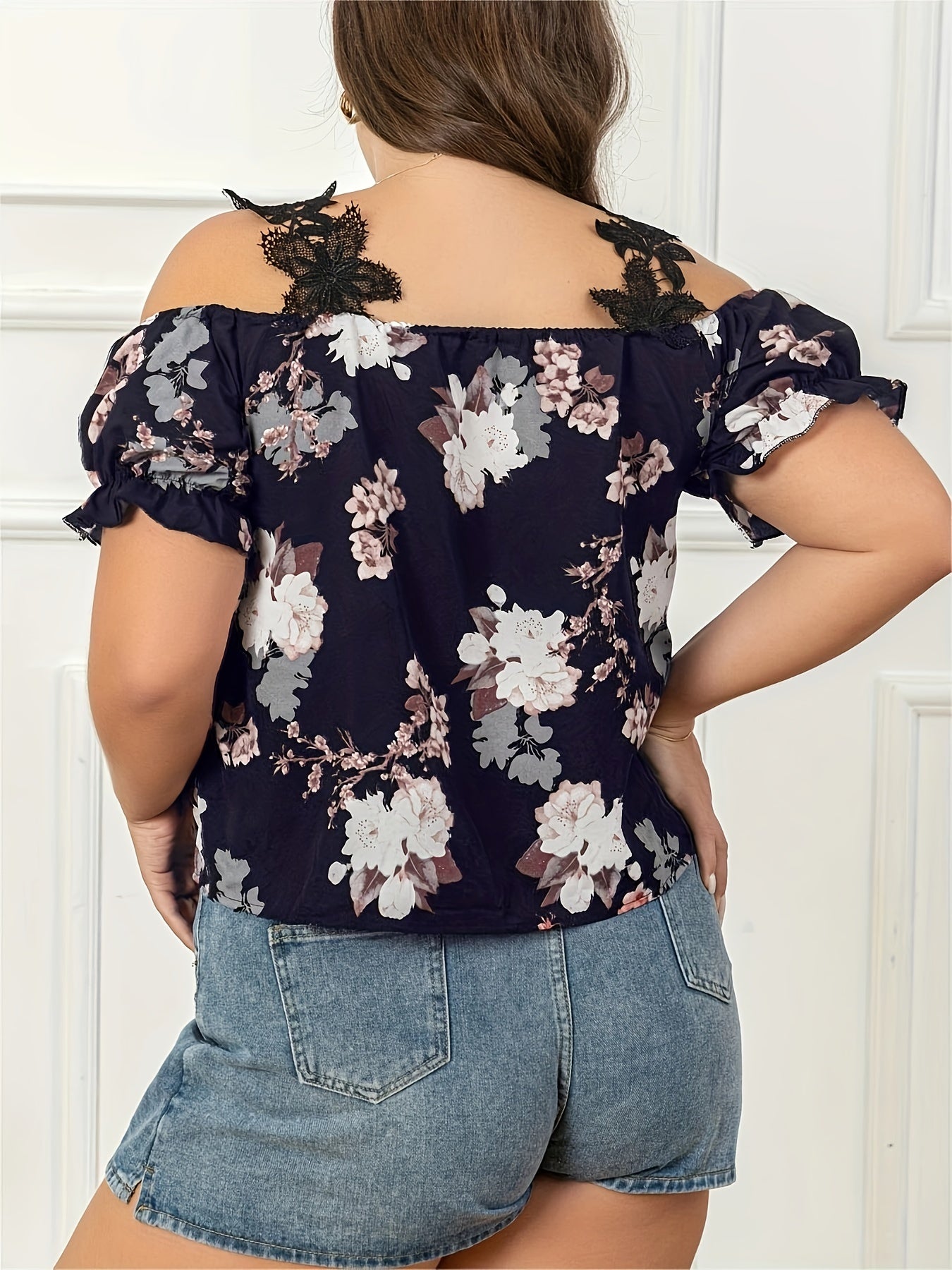  Women's Cold Shoulder Blouse Feather Print Lace Strap