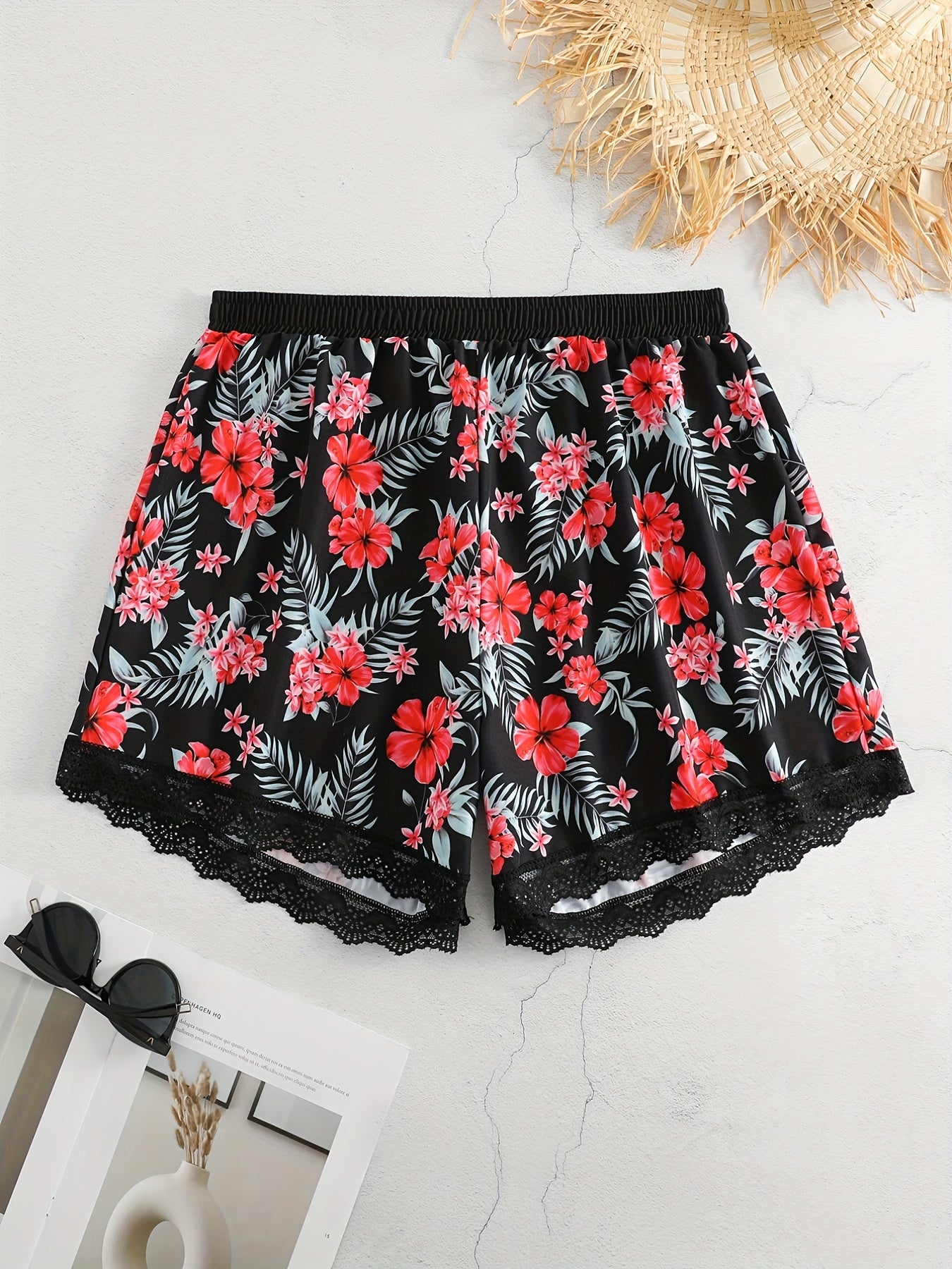  Rose Print Lace Elastic Stretch Shorts