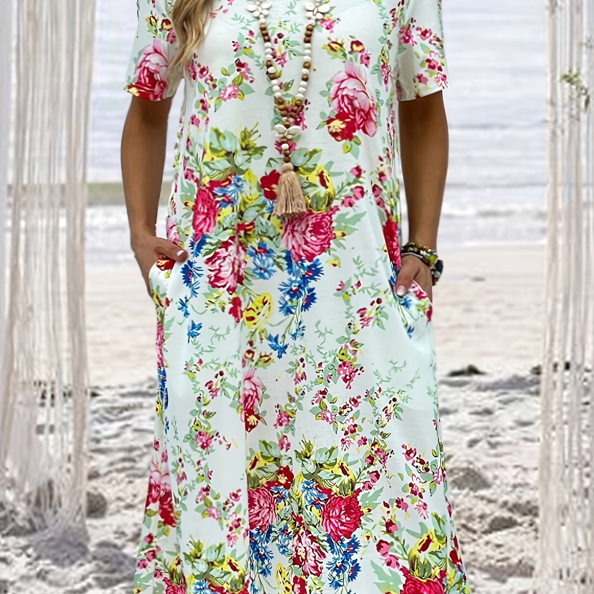  Women's Floral Print Round Neck Dress