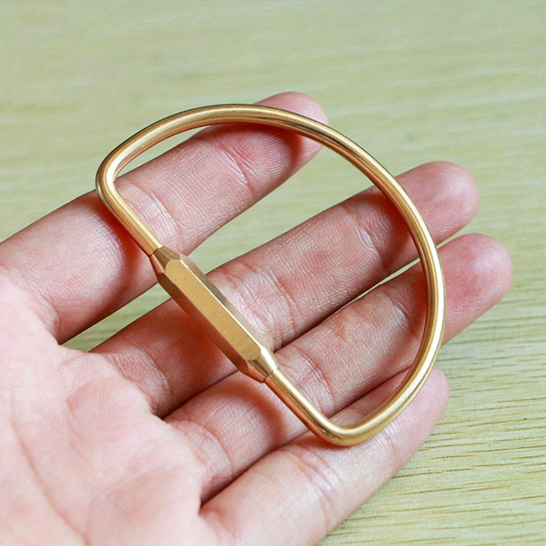 Brass Screw Lock Key Chain for Men and Women