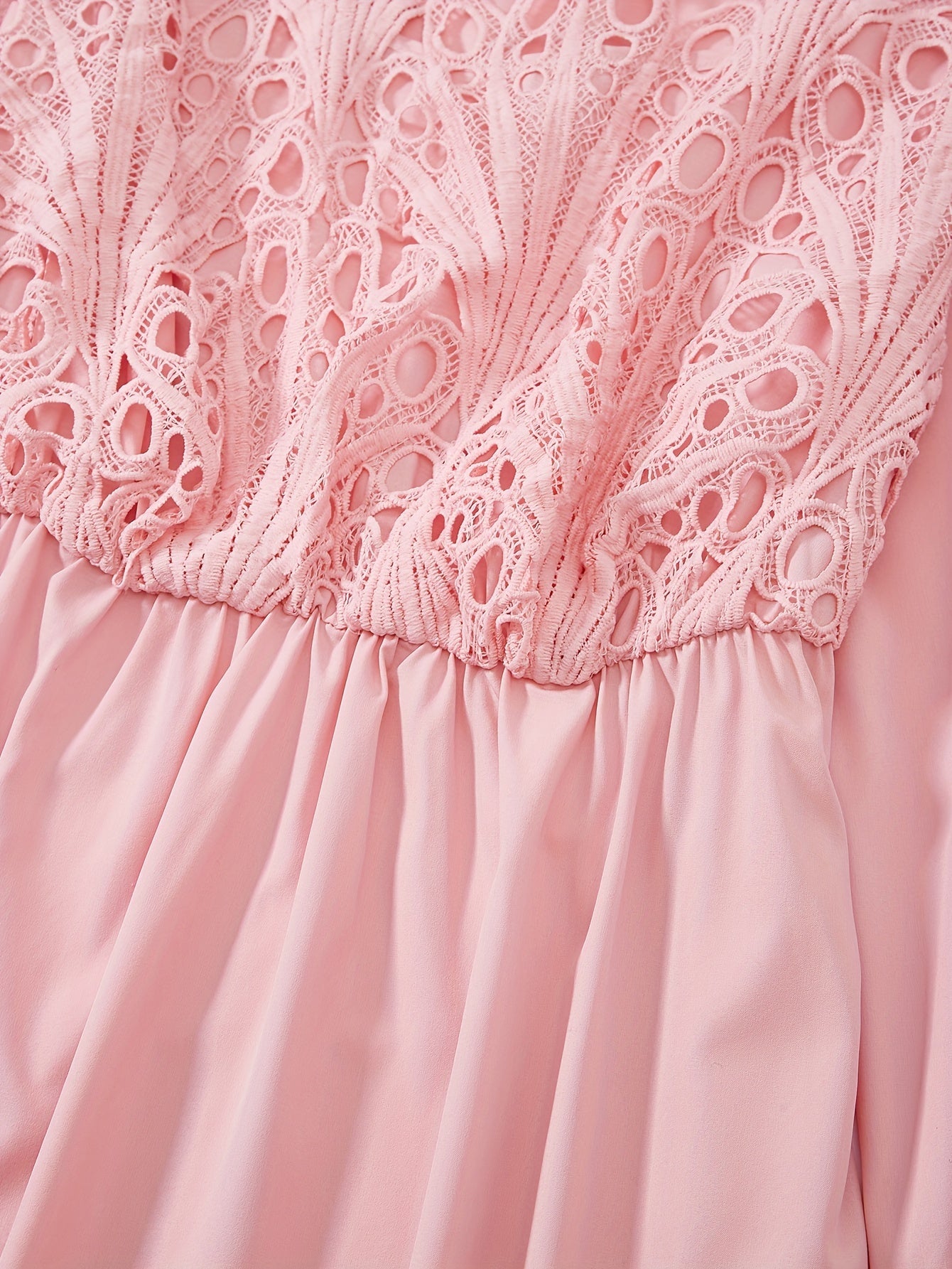  Women's Lace Sleeve Round Neck Dress