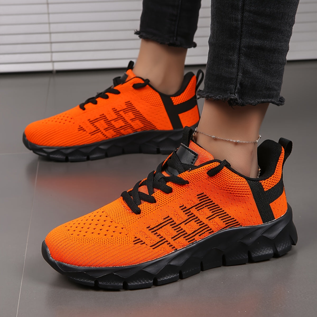 Breathable Flying Woven Running Shoes Lightweight Shock Absorption Sneakers