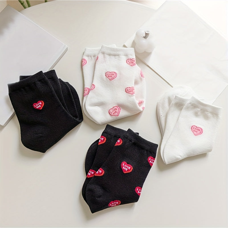 4 Pairs Heart Print Socks Comfy & Breathable Women's Stockings