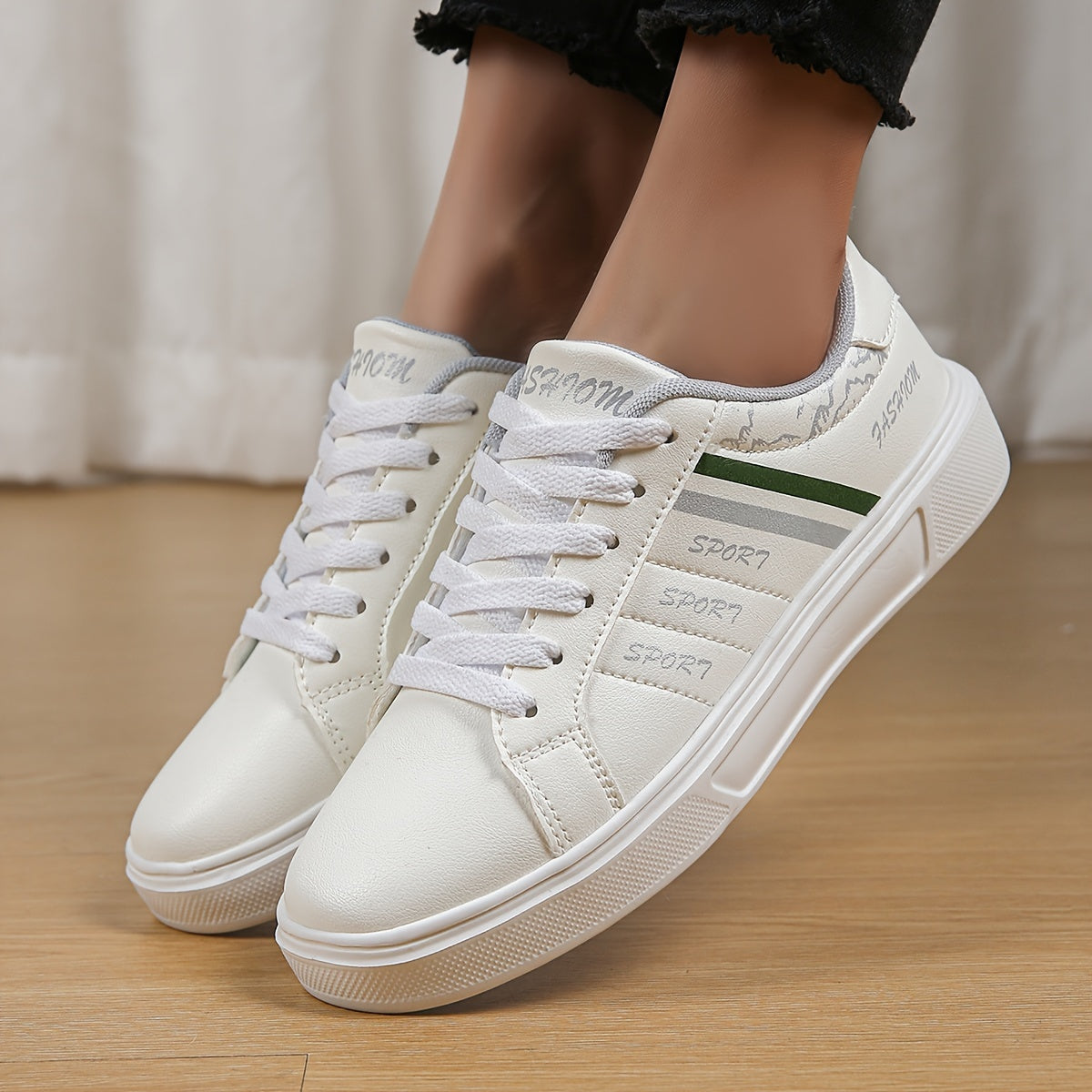 Retro Letter & Stripes Faux Leather Skate Shoes
