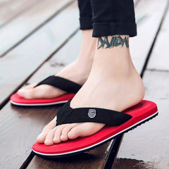 Men's Non Slip Outdoor Flip Flops - Casual Walking Slippers