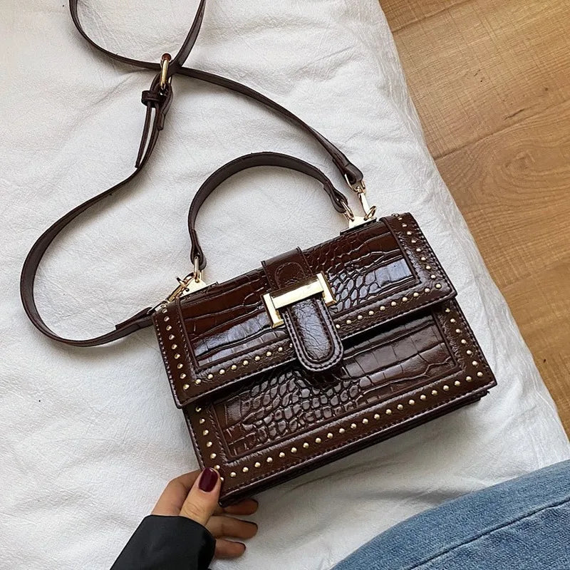 Retro Rivet Messenger Bag Wave Version Women Shoulder Small Square Bag