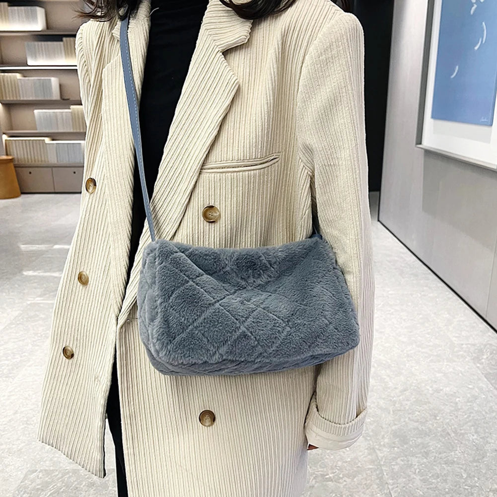 Women's Fluffy Crossbody Bag Rhombus Pattern Soft Adjustable