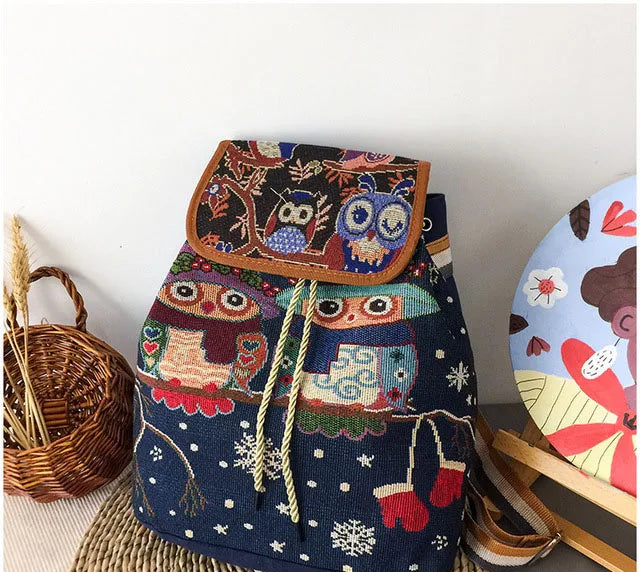 Retro Parrot Drawstring Backpack for Women
