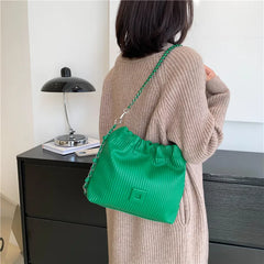 Women's High Bucket Shoulder Bag with Chains