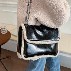 Soft Leather Crossbody Bag Flap Messenger Bag for Women