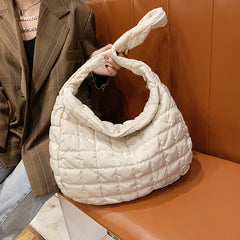 Quilted Retro Large-Capacity Shoulder Bag Tote Bag