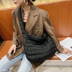 Quilted Retro Large-Capacity Shoulder Bag Tote Bag