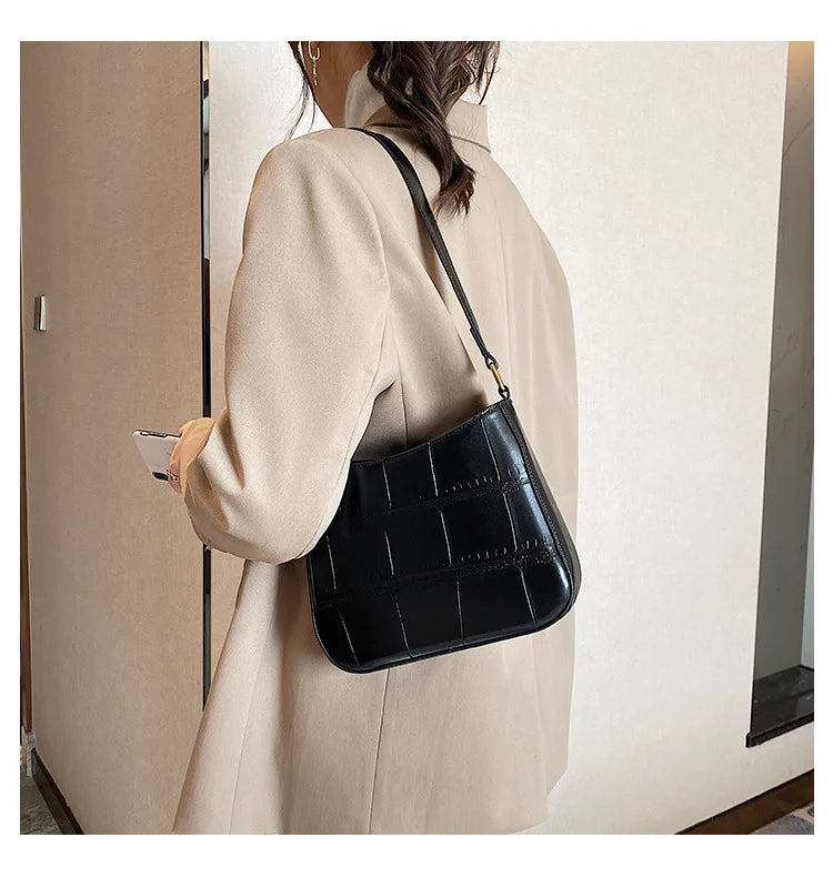 Crocodile Pattern Women's Shoulder Bag Retro Handbag Small Square Crossbody Bag