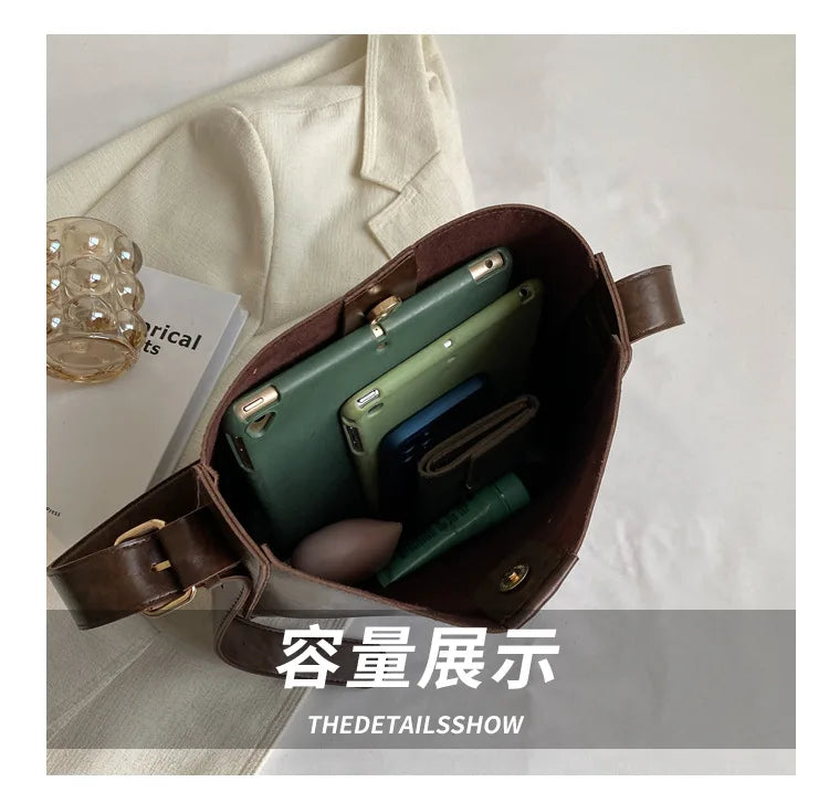PU Leather Women's Shoulder Bag Lock Crossbody Bag