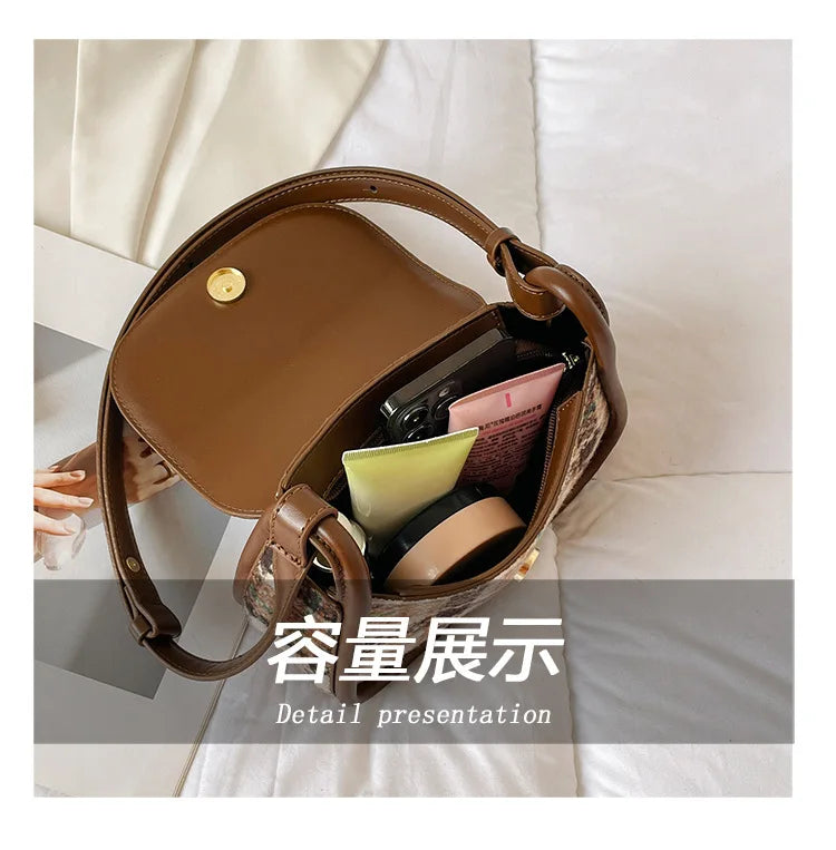 Woolen Women's Shoulder Bag Crossbody Saddle Handbag