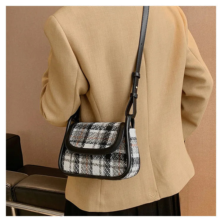 Woolen Women's Shoulder Bag Crossbody Saddle Handbag