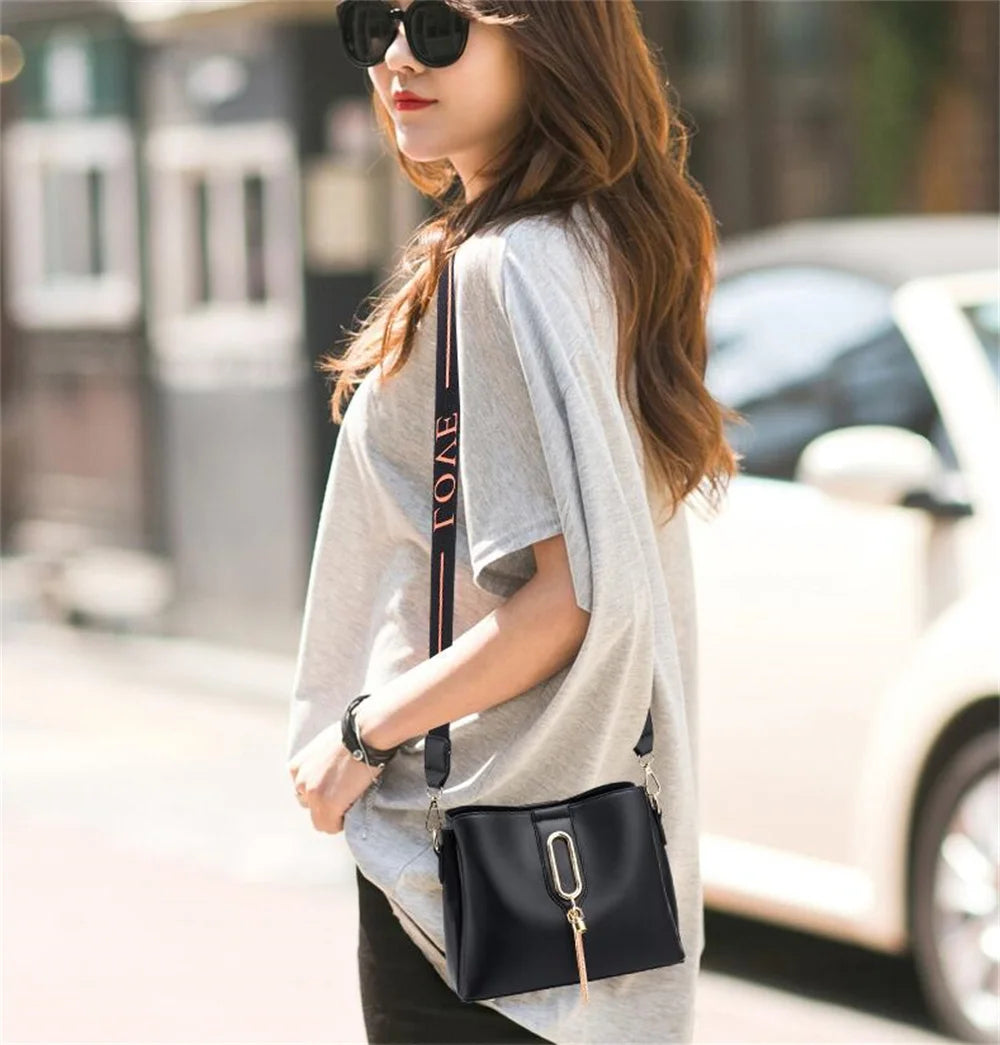 Women Leather Crossbody Messenger Bag Shoulder Bucket Handbags