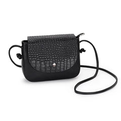 Square Rivet Messenger Bag Chain Crossbody Bag