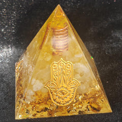Crystal Ball Pyramid Crushed Stone Home Decoration