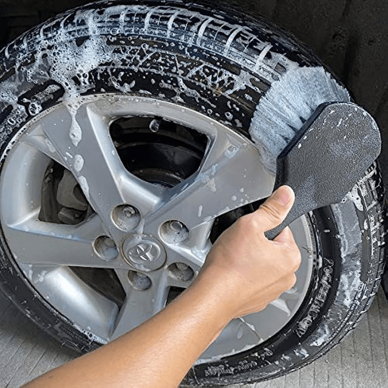 Soft Bristle Wheel & Tire Brush Short Handle Car Wash Tool