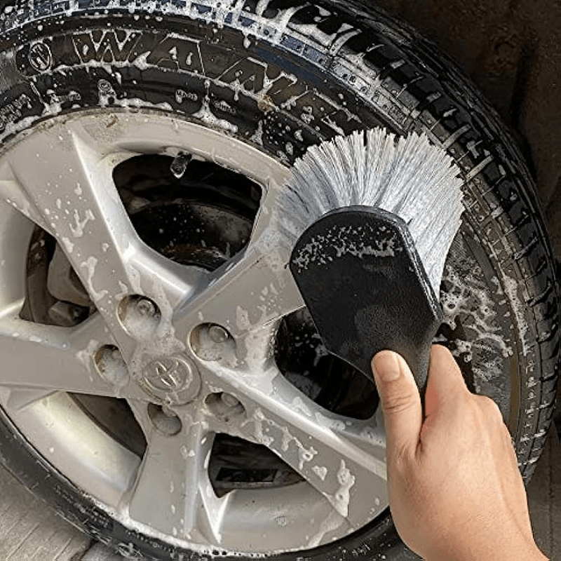 Soft Bristle Wheel & Tire Brush Short Handle Car Wash Tool