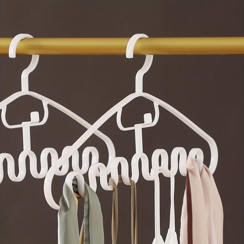 6pcs Non Slip Plastic Clothes Hangers For Large Clothes