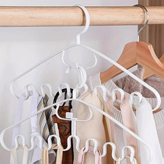6pcs Non Slip Plastic Clothes Hangers For Large Clothes